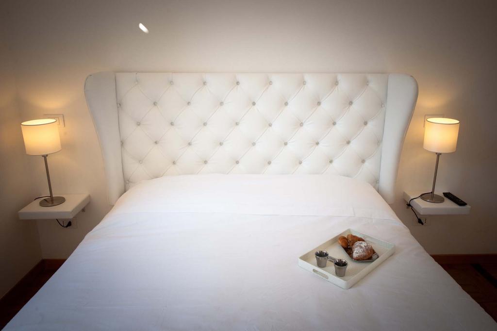 Imperia Suite Rome Room photo