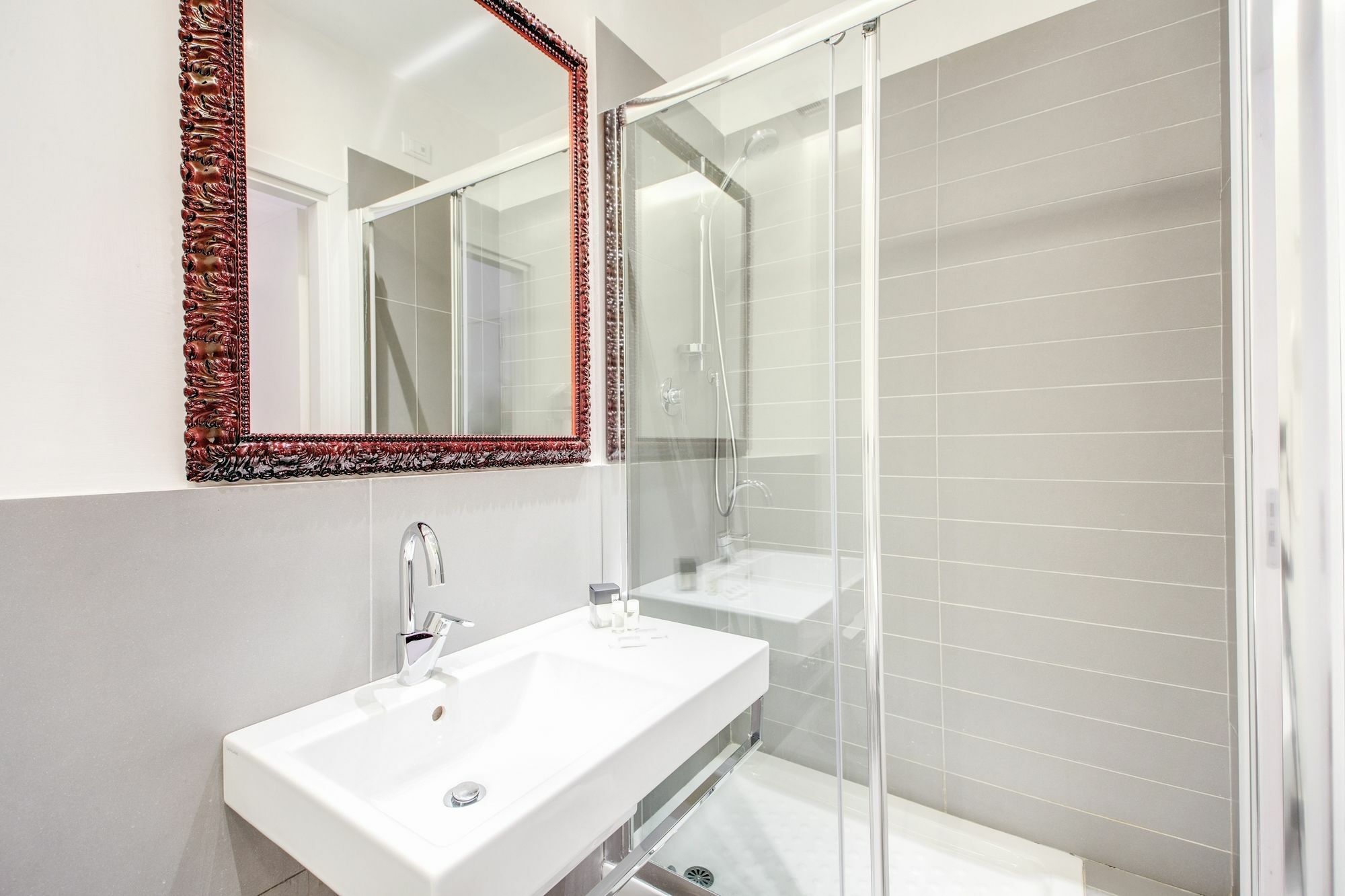 Imperia Suite Rome Exterior photo